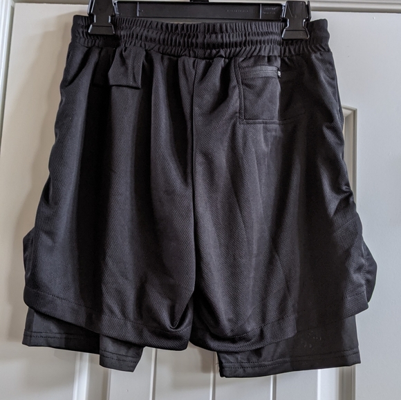 Black shorts New size S - Picture 2 of 6